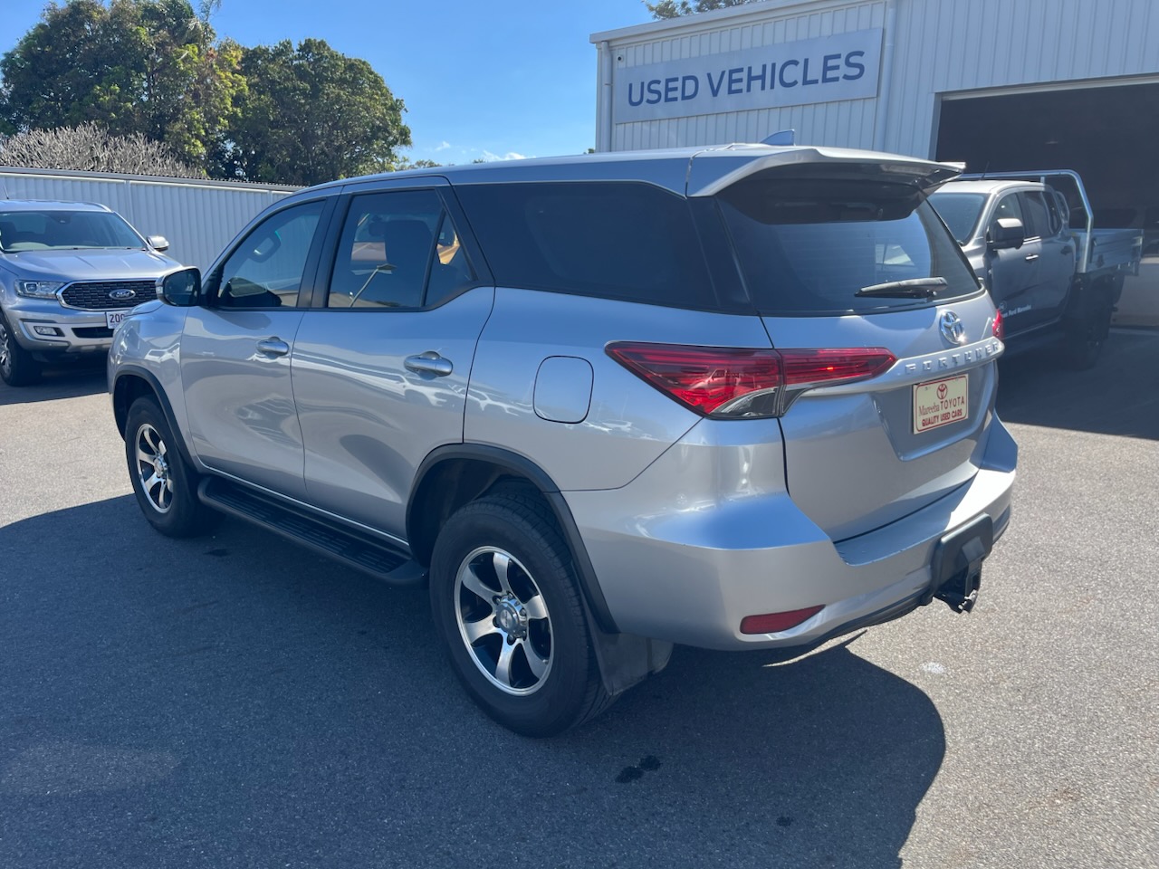 2015 TOYOTA FORTUNER GX 4WD WAGON AUTO - Image 6